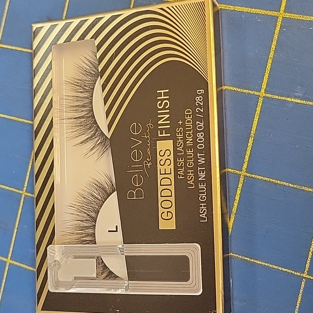 Believe Beauty False Lashes + Glue 2.28g New Sealed - Goddess